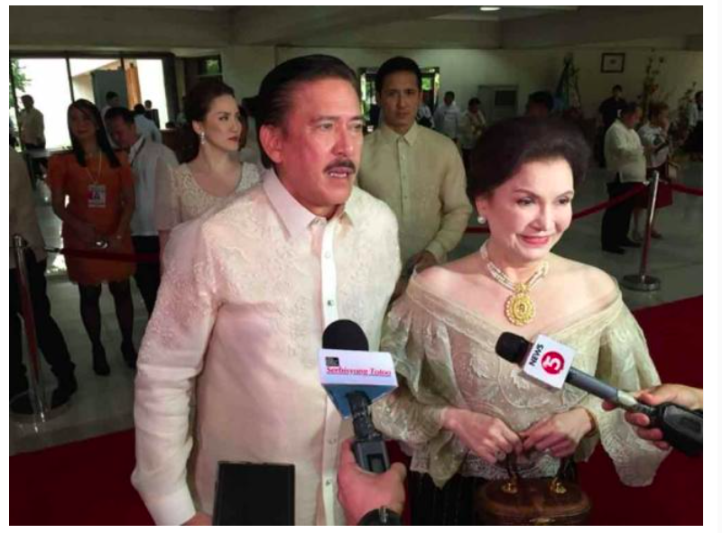 SONA 2018 All-White Outfits