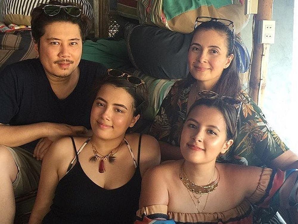 Gibbs sisters with their parents Janno and Bing